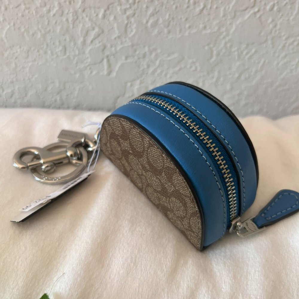 COACH Mini Half Moon Bag Charm In Signature Canvas ck151 - Picture 2 of 7